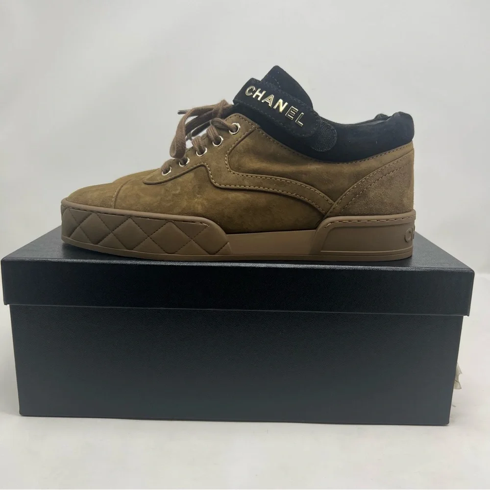 Chanel Suede Logo Strap Low Top Sneakers Size 41.5 / 10.5 NEW WITH BOX - Picture 2 of 16